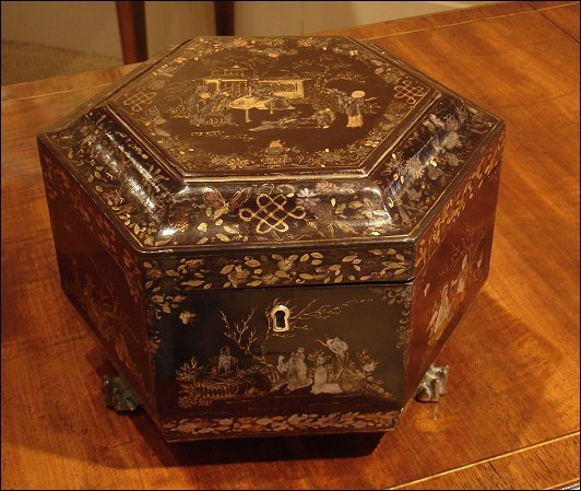 Chinese export lacquer tea caddy of unusual hexagonal form