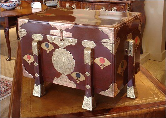 Late Edo period karabitsu or storage chest